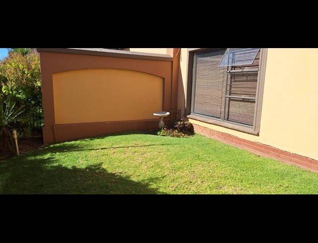 3 BEDROOM PROPERTY TO RENT IN LAKEFIELD